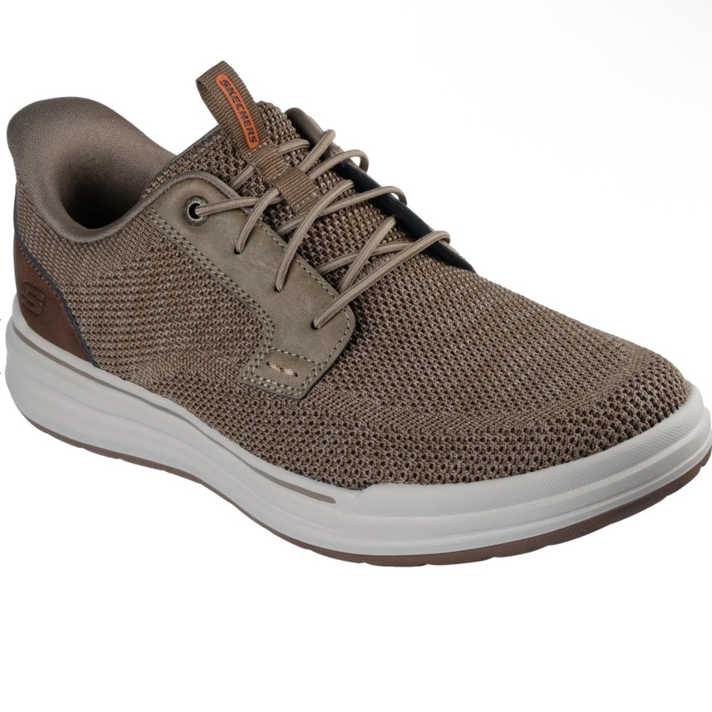 Skechers Sterling Ramone, Taupe,‎ Multiple Sizes, NIB